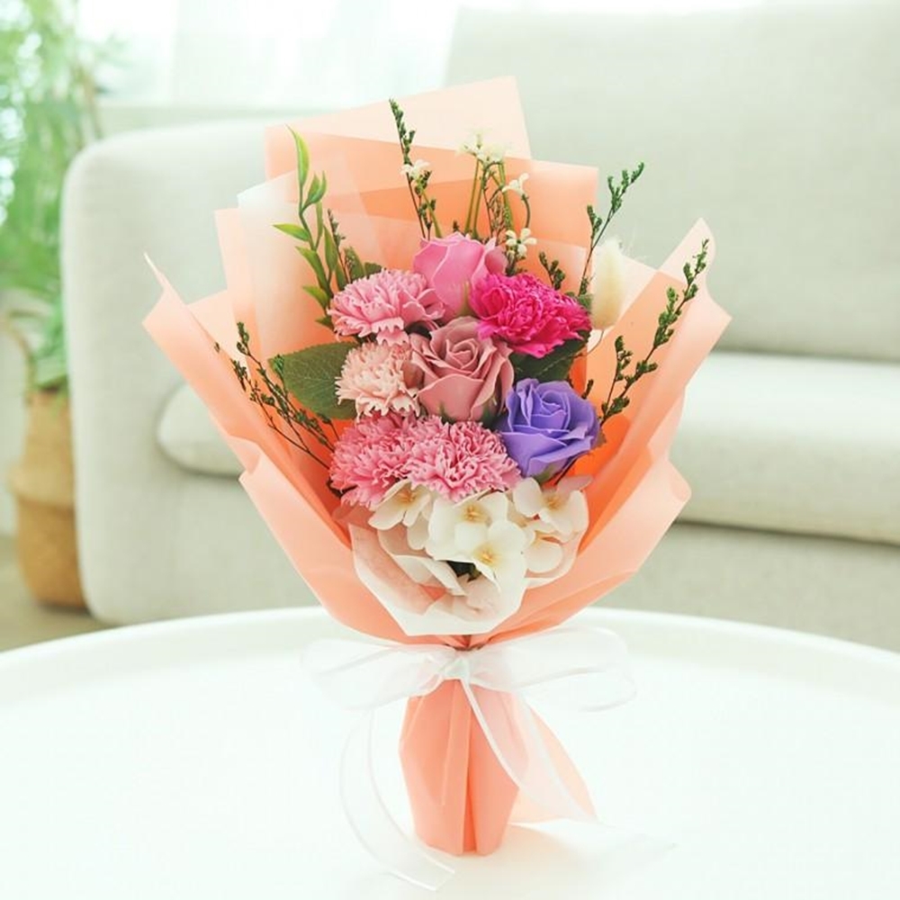 VCO 메르시 카네이션 꽃다발
